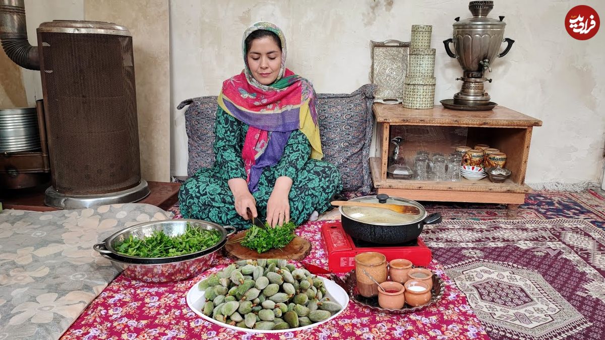 ببینید؛ غذای روستایی در ارومیه؛ پخت خورشت و تهیه ترشی