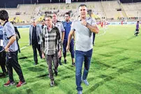دایی علیه داوری