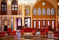 چرا از تحقیر افراد در تلویزیون لذت می‌بریم؟