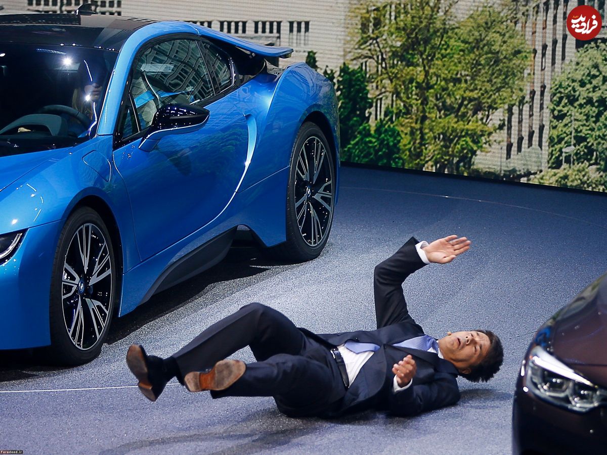 مدیرعامل جدید BMW روی صحنه غش کرد!