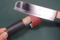 (ویدئو) روشی بی نظیر برای تیز کردن چاقو با چوب و دریل! 