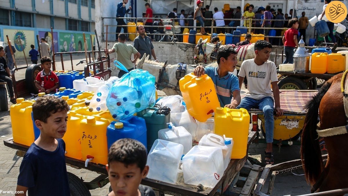 (ویدئو) مردم غزه با الاغ در صف دریافت آب آشامیدنی