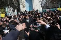 تصاویر/ حضور احمدی نژاد در بازار تهران