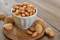 اثر عجیب و جالب بادام در تعادل سیستم ایمنی بدن