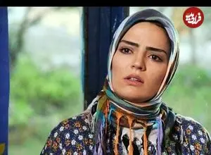 عکس؛ سپیده خداوردی بازیگر سریال از یاد رفته درحال آموزش پیانو