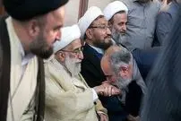 بوسه خبرساز