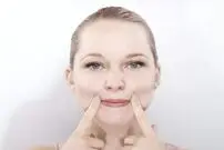 (عکس) یوگای صورت؛ روش رایگان و طبیعی برای پیر نشدن!