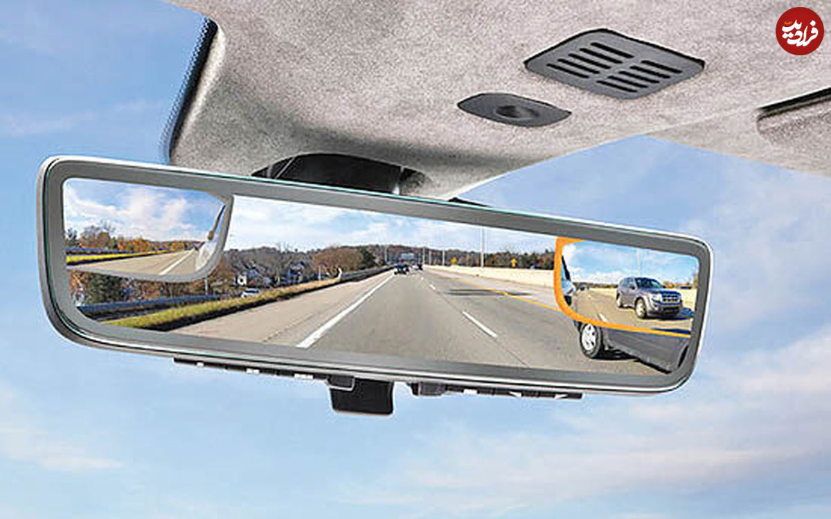 آینه وسط ماشین با سه تصویر