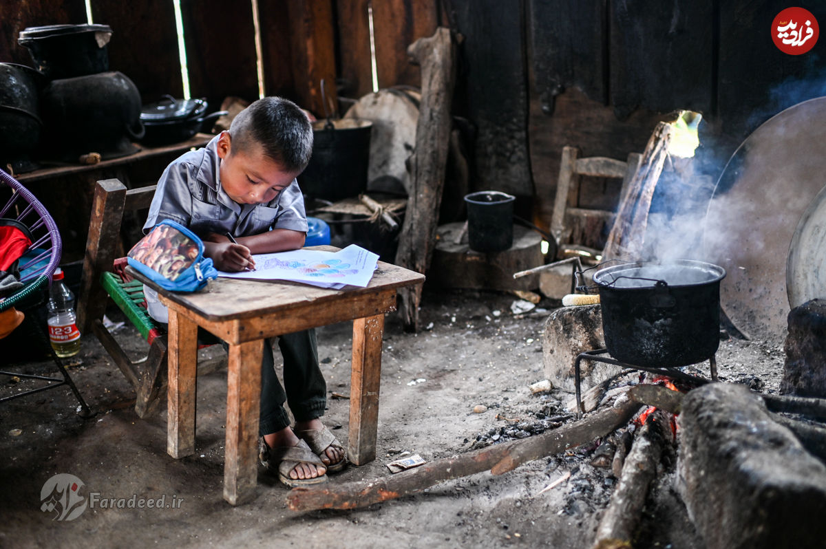 تصاویر/تقلای کودکان روستایی دورافتاده در مکزیک برای تحصیل