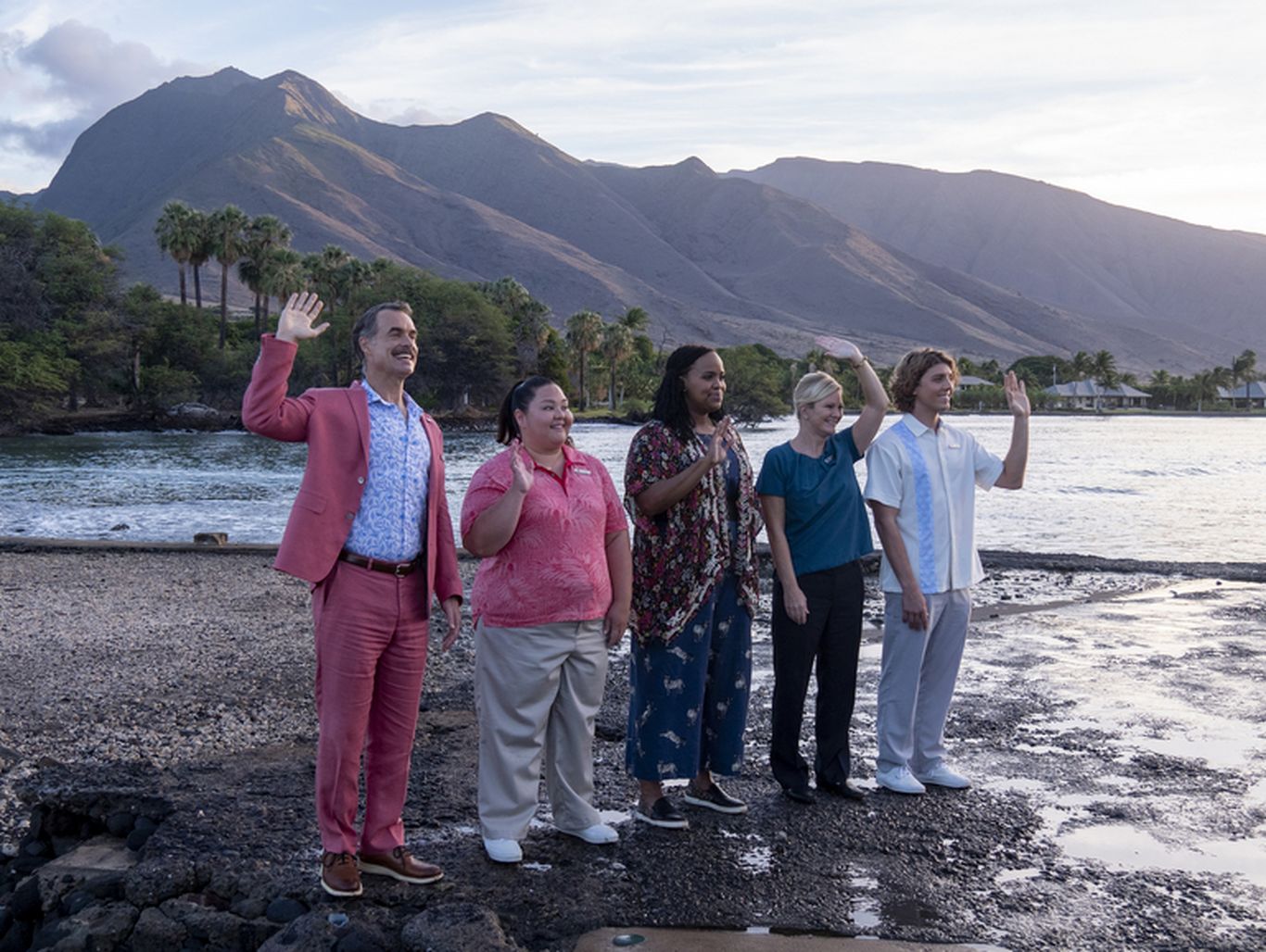 سریال «نیلوفر سفید»؛ سفری کوتاه و مفرح به جزیرۀ هاوایی