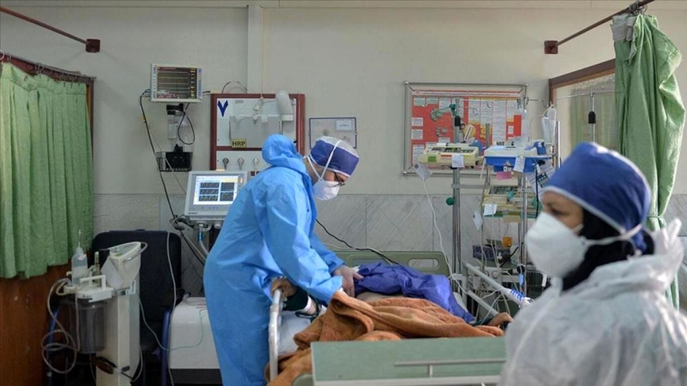 آخرین آمار کرونا در ایران؛ شناسایی ۹۲۴ بیمار جدید و ۳۵ فوتی