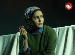عکس| سفر زمان؛ «الناز شاکردوست» در 22 سالگی در حال بیرون آمدن از شیشه ماشین