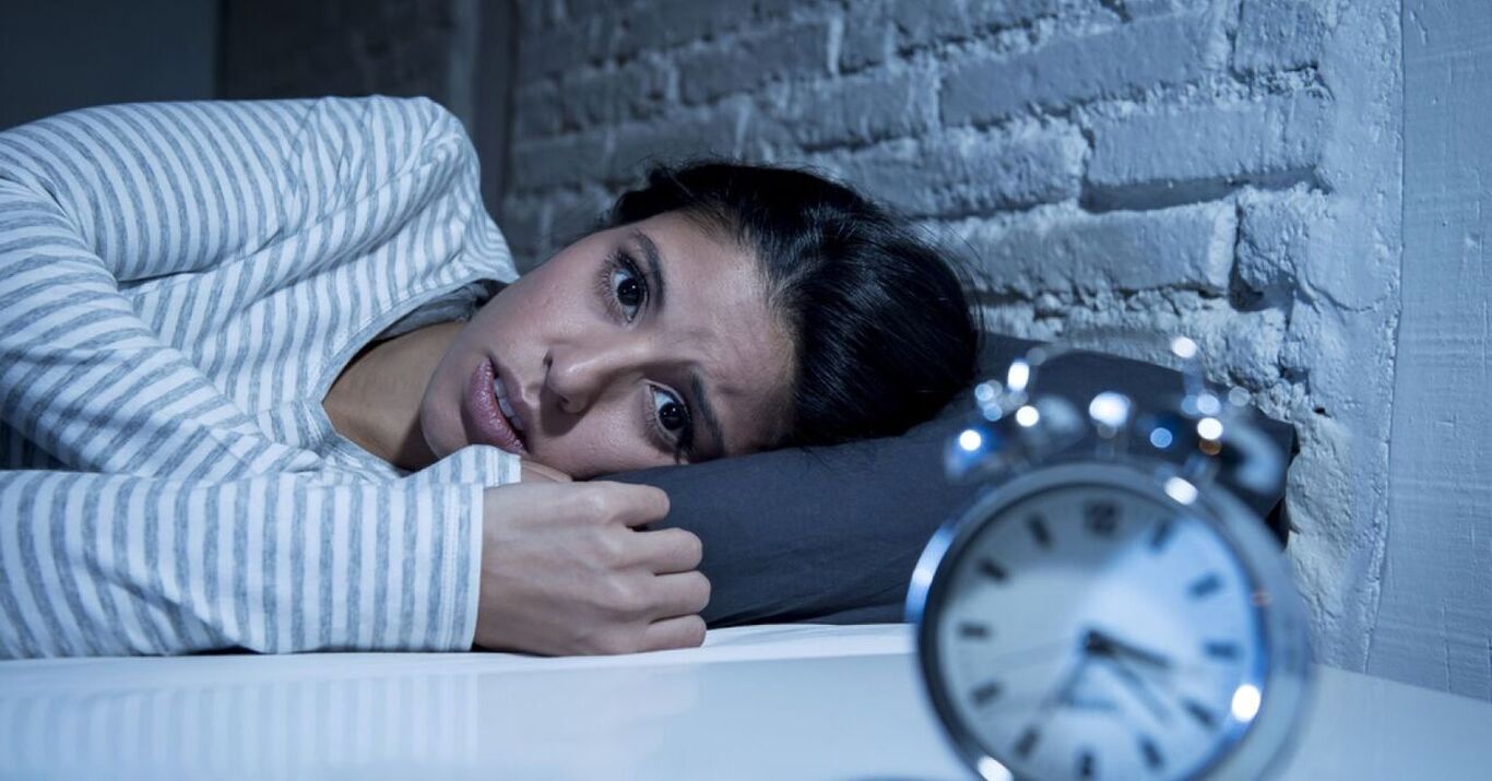زنان مبتلا به ام اس بیشتر دچار بی خوابی می‌شوند