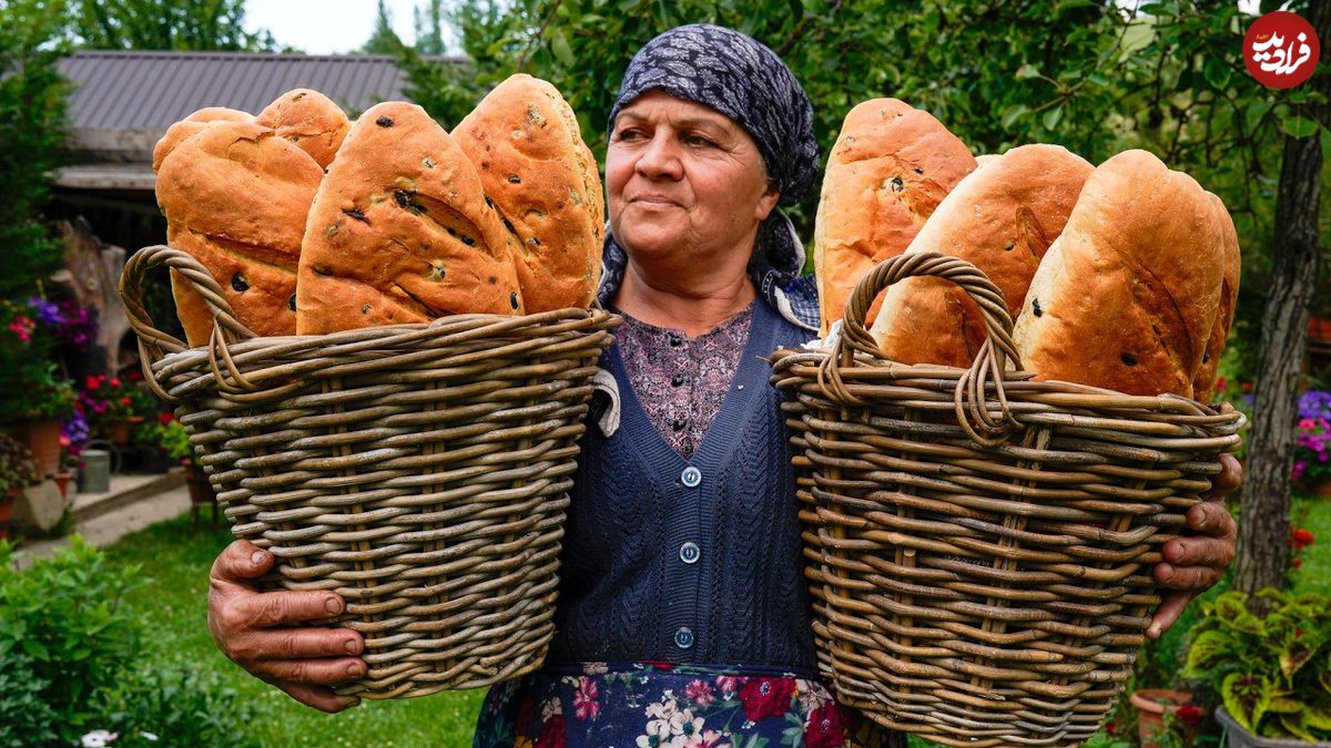 ببینید؛ غذای روستایی در آذربایجان؛ پخت یک نان سنتی متفاوت