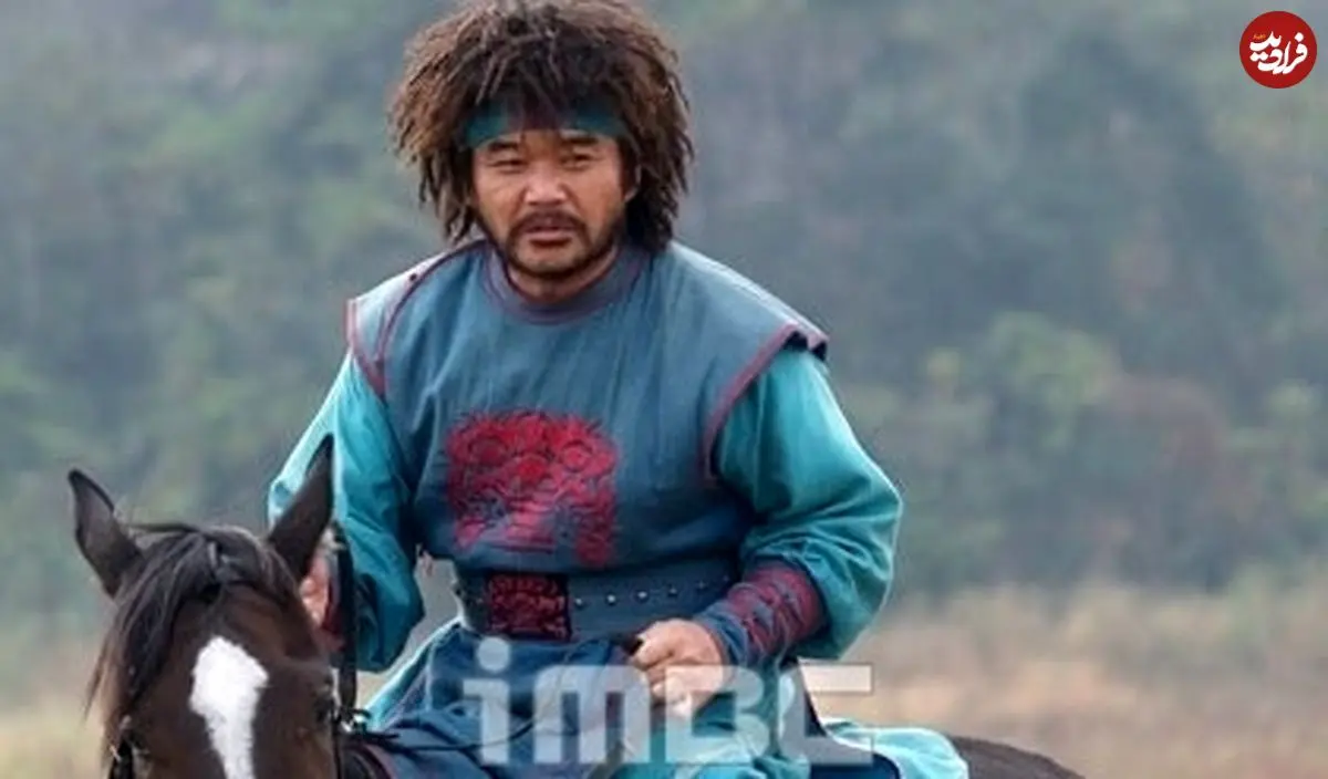 عکس| سفر زمان؛ چهرۀ «هیوبو» در آخرین سریالش در 55 سالگی