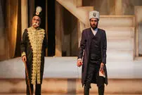 نگاهی به نمایش "کلنل"