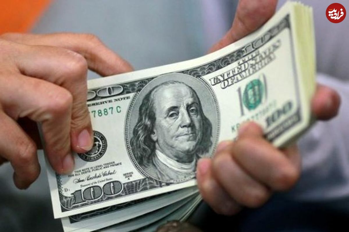 دو سیگنال به بازار دلار