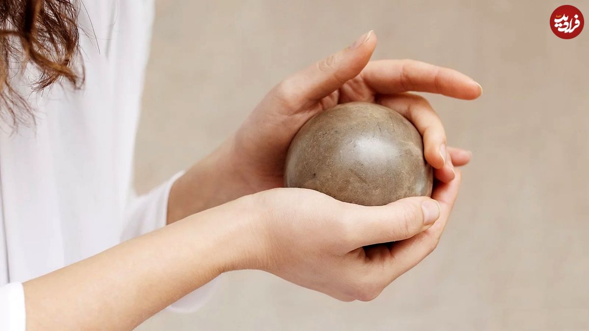 هنر ژاپنی ساختن توپهای گِلی درخشان