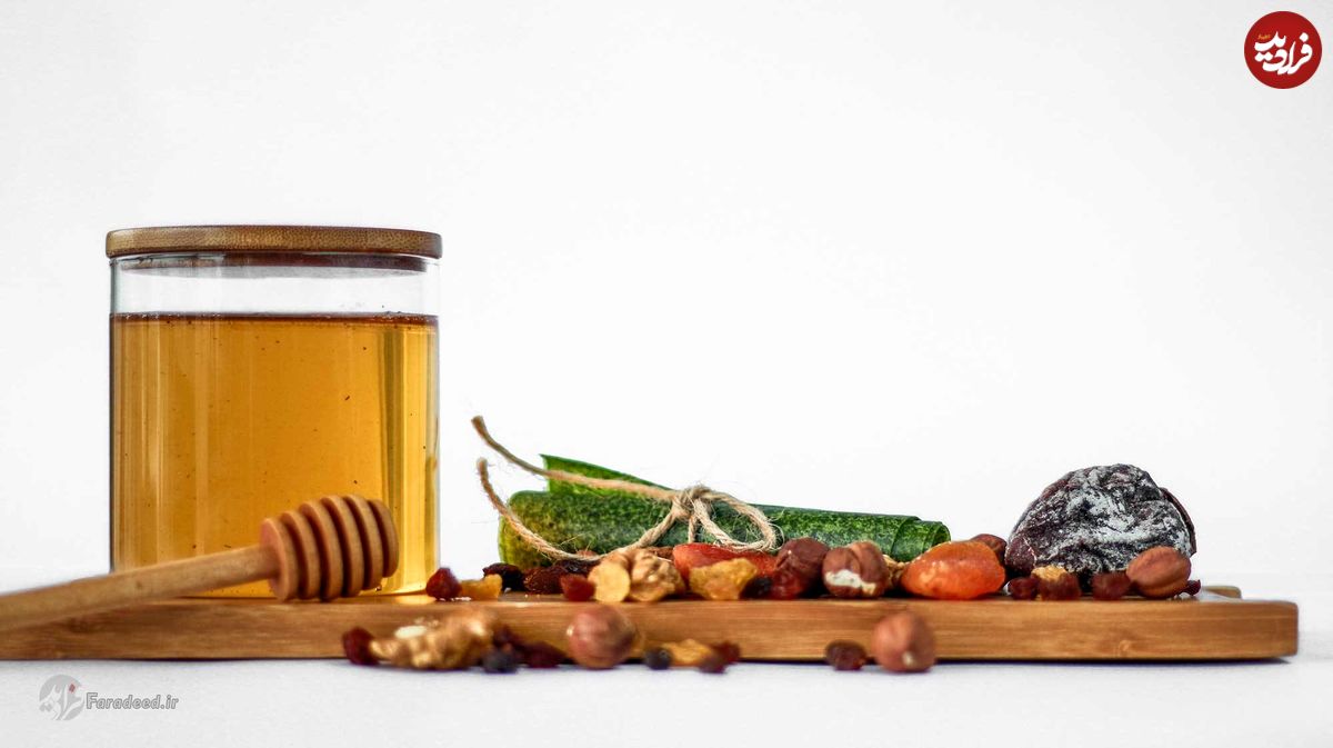 چگونه می توان عسل طبیعی را از عسل تقلبی تشخیص داد؟