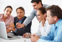 از نظر کارفرمایان، تجربه مهم‌تر است یا تحصیلات؟