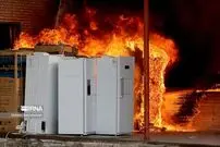 (تصاویر) آتش سوزی مهیب در کارخانه الکترو استیل مشهد