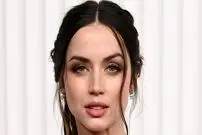 عکس| سفر در زمان؛ «آنا د آرماس» و مارک کلوته در حال خرید در مادرید؛ سال 1390