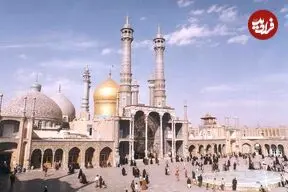 عکس| سفر زمان؛ عبور اتوبوس قدیمی از کنار حرم حضرت معصومه (س) در حدود 80 سال قبل