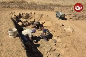 یک جنگجو با «نقاب طلایی» بعد از 2600 سال از زیر خاک بیرون آمد
