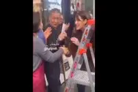 (ویدئو) سورپرایز جالب مشتریان آمریکایی، اشک زوج رستوران دار کره ای را سرازیر کرد