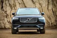 (ویدئو) تست ایمنی شاسی بلندهای xc90 در کارخانه ولوو