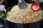 ببینید| غذای خیابانی در تایوان؛ پخت پلو مخلوط با میگو، تخم مرغ و املت صدف در تایپه