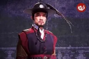 عکس| سفر در زمان؛ «فرمانده سئو» 15 سال سریال دونگ یی در 60 سالگی؛ سال 1403