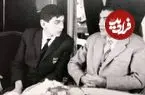 عکس| سفر در زمان؛ «غلامرضا پهلوی» در جشن تولد پسرش بهمن؛ اواخر دهه 40