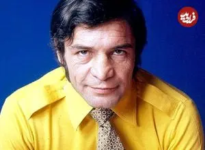 عکس| سفر در زمان؛ ژست خاص «بیک ایمانوردی» با اسلحه اش؛ اواخر دهه 40