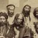 عکس| سفر زمان؛ عکس یادگاری درویش‌های دوران قاجار با تیپ‌های مختلف