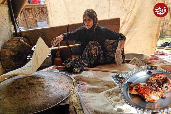 ببینید؛ غذای روستایی در ایران؛ کباب مرغ در تنور زمینی و پخت نان سنتی در طبیعت