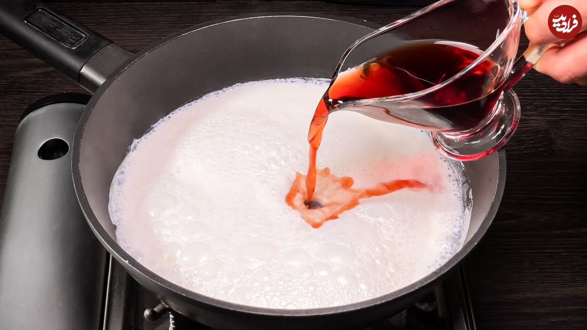 ببینید؛ چطور با 1.5 لیتر شیر، 3 قاشق سرکه و در 5 دقیقه پنیر درست کنیم؟