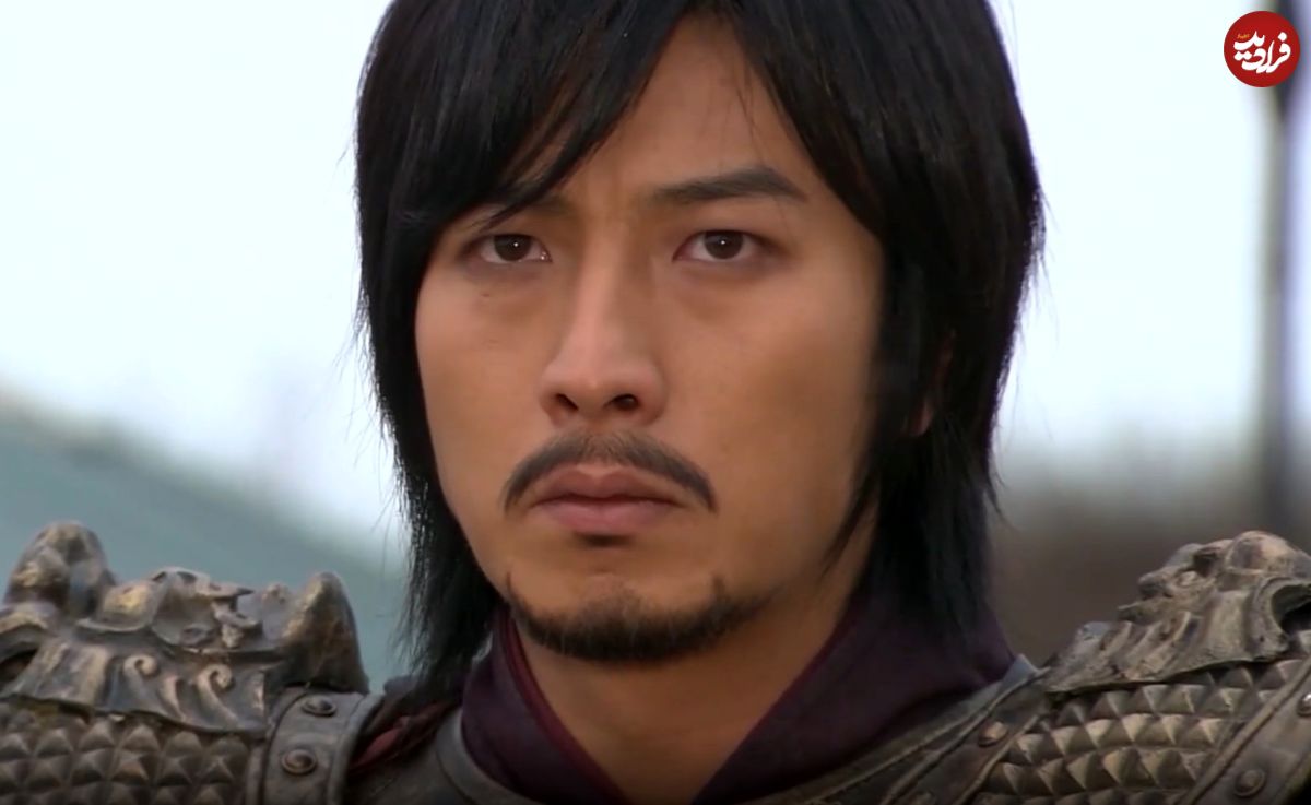 عکس| سفر در زمان؛ «دوجین» سریال امپراطور بادها در یک رستوران در جنوب کره؛ سال 1403