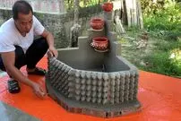 (ویدئو) با شانه تخم مرغ و سیمان این حوض ماهی زیبا را در حیاط خانه بسازید