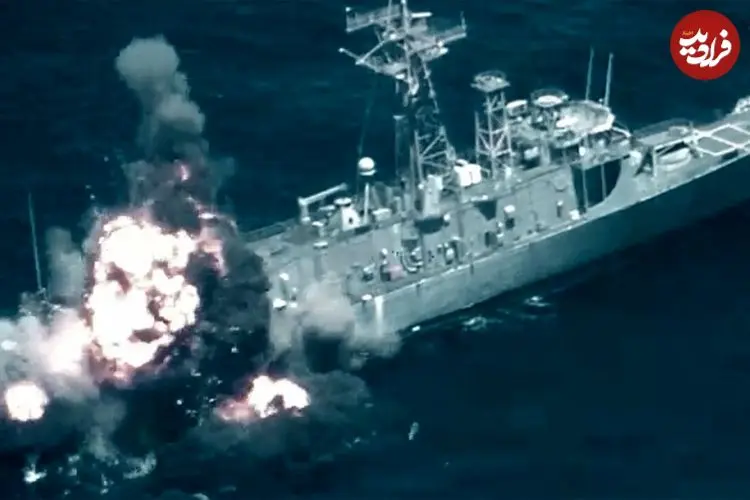 ببینید؛ لحظه غرق شدن یک ناوچه ناتو در جریان رزمایش نظامی