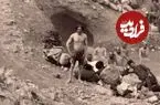 عکس| سفر زمان؛ آبتنی مردان قاجاری در چشمۀ آبگرم سرعین؛ 130 سال قبل