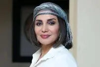 عکس| سفر زمان؛ تیپ و چهرۀ قاجاری «الهام پاوه‌نژاد» در پشت‌صحنه یک تئاتر