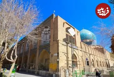 عکس| سفر به ایران قدیم؛ منظرۀ یک مسجد در چهارباغ اصفهان در دوران ناصرالدین شاه