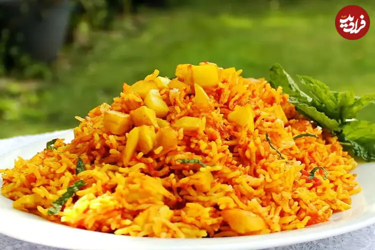 طرز تهیه استانبولی پلو با مرغ؛ فوت‌وفن یک پلوی خوشمزه و خوش‌رنگ
