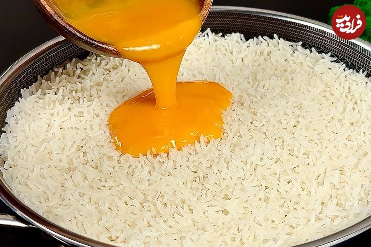 ببینید| با برنج و تخم مرغ این شام جدید و خوشمزه را درست کنید!