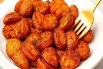 ببینید؛ طرز تهیه یک میان وعده خوشمزه با سیب زمینی در هواپز