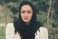 عکس| سفر زمان؛ «نیکی کریمی» در 45 سالگی و در مراسم اکران فیلم آذر؛ سال 95