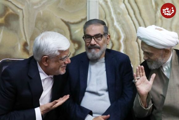 عکس؛ سفر زمان؛ «شمخانی» با لباس عربی در مراسم افطاری در اهواز؛ سال 1402