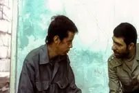 عکس؛ سفر به تاریخ؛ تیپ متفاوت «شهید حسن باقری» قبل از انقلاب در کنار دوستانش