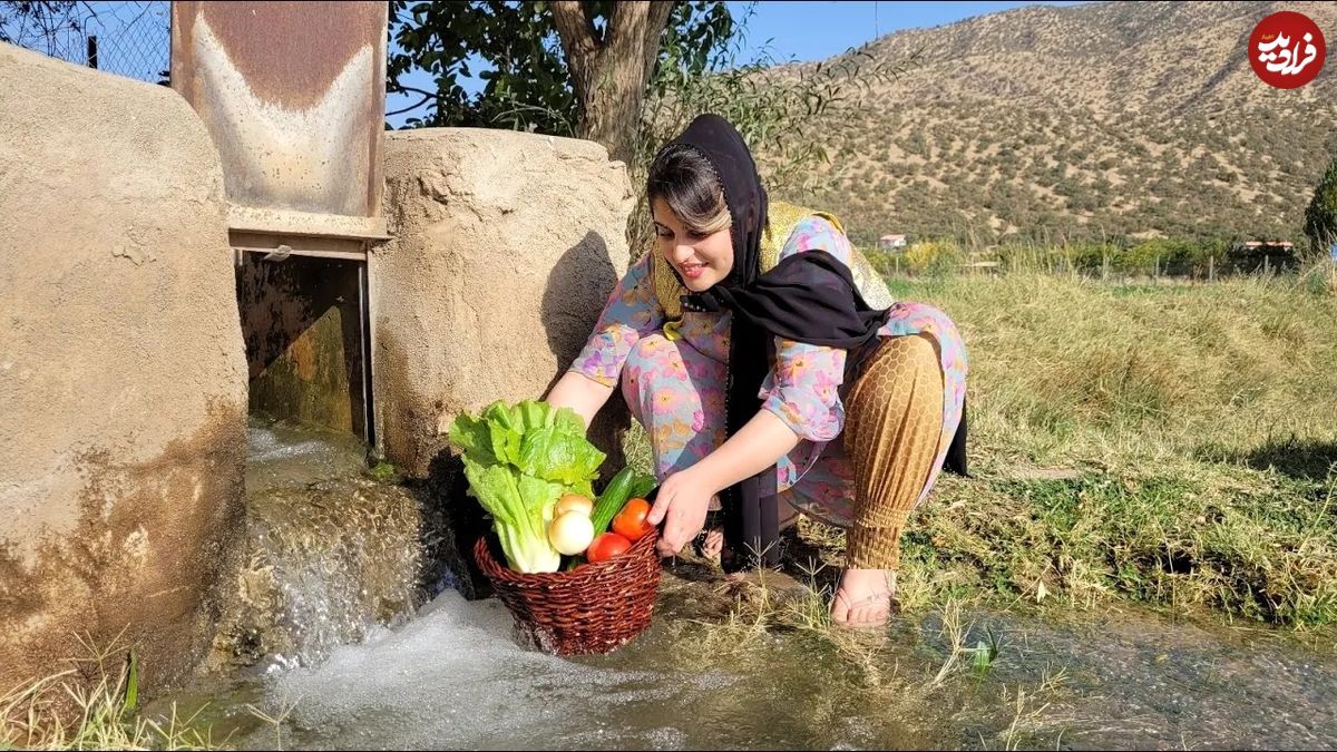 (ویدئو) غذای روستایی؛ پخت چلو مرغ ذغالی به سبک کدبانوی روستایی کردستانی